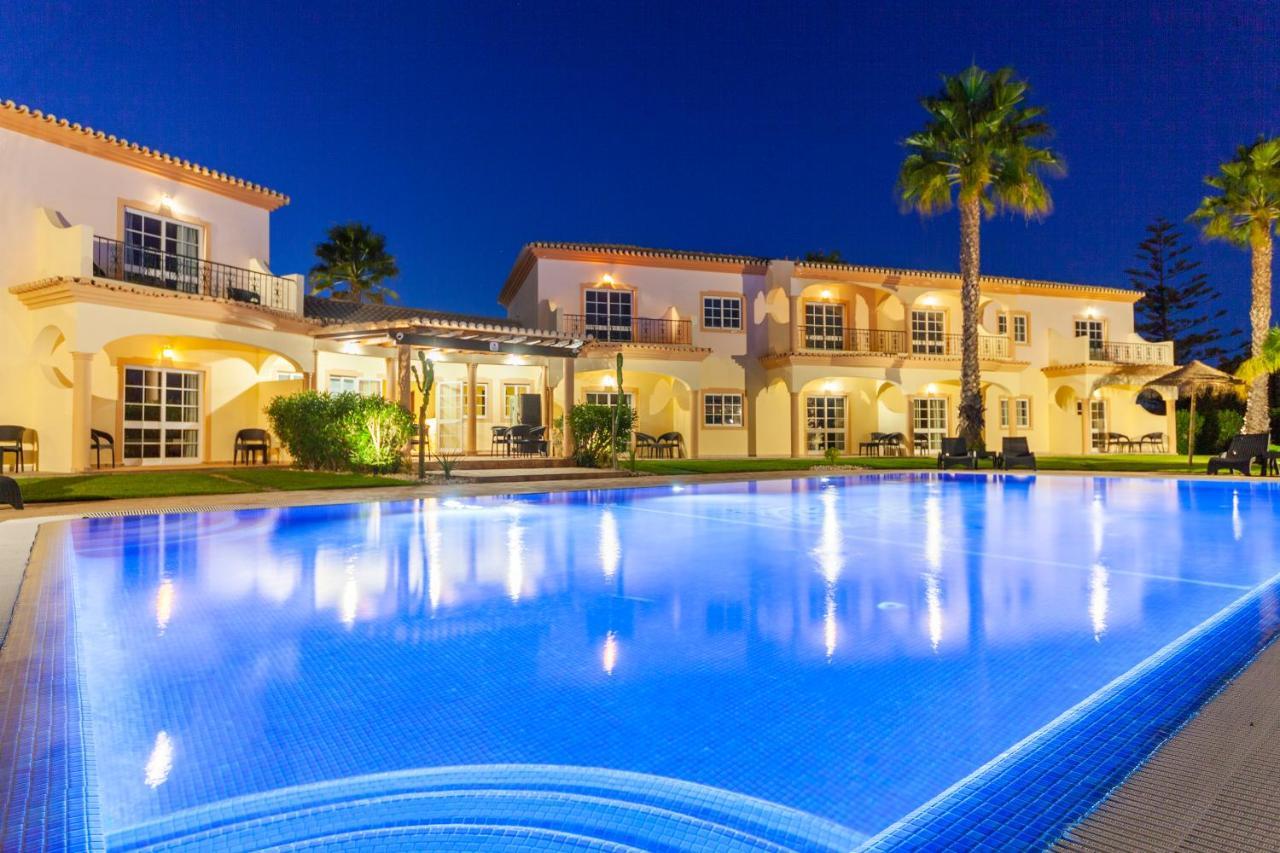 Atalaia Sol Aparthotel - Tennis & Heated Pool In Winter Lagos Dış mekan fotoğraf